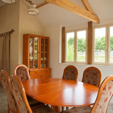 Des Grands Moulins De Vendégház Baugé